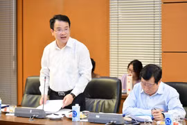 Đơn giản hóa thủ tục, đẩy mạnh lộ trình đấu thầu qua mạng