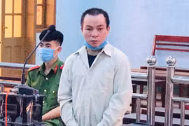 Gia Lai: Người đàn ông cầm dao đâm bạn 7 nhát vì bị chửi