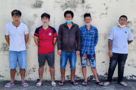 Tranh chấp khai thác thủy sản, nhóm đối tượng tấn công ngư dân trên biển bằng bom xăng