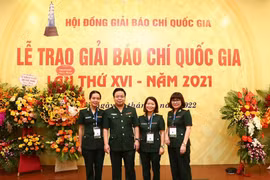 Những bài báo làm nổi bật vấn đề trong đời sống văn hóa hôm nay