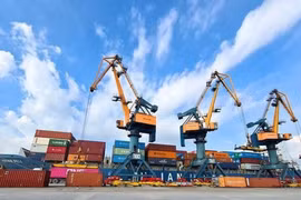 Công ty liên quan tới Chủ tịch HĐQT CTCP Vận tải và Xếp dỡ Hải An muốn thâu tóm thêm cổ phần