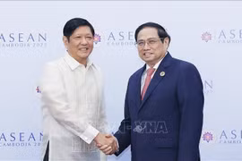 Thủ tướng Phạm Minh Chính gặp Tổng thống Philippines