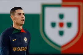 Ronaldo đồng ý gia nhập CLB của Saudi Arabia, hưởng mức lương cao nhất lịch sử bóng đá thế giới