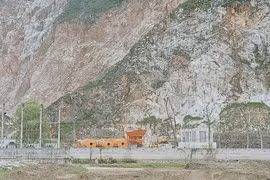 Nông Cống (Thanh Hoá): Tháo dỡ trạm bê tông thương phẩm xây dựng không phép