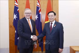 Chủ tịch Quốc hội Vương Đình Huệ hội kiến Thủ tướng Australia