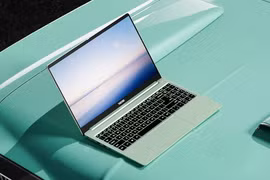 TECNO giới thiệu chiếc máy tính xách tay đầu tiên
