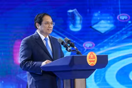 Thủ tướng Phạm Minh Chính: Áp dụng hóa đơn điện tử là "mũi tên trúng nhiều đích"