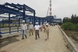 Tập trung nguồn lực để hoàn thành mốc hòa điện đồng bộ Tổ máy số 1