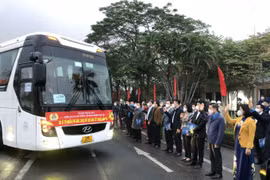 Hà Nội tổ chức đưa hơn 1.000 công nhân về quê đón Tết