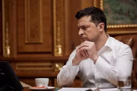 Ukraine nói phương Tây đừng 'hoảng sợ' về nguy cơ chiến tranh