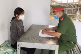 Bắt giữ “siêu lừa” chuyên bán hàng ảo trên mạng, khiến nhiều “con mồi sập bẫy”