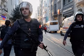 Thổ Nhĩ Kỳ tạm giam 17 người trong vụ đánh bom ở Istanbul