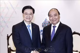 Chủ tịch nước tiếp xúc song phương bên lề Tuần lễ Cấp cao APEC 2022