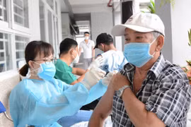 Phải hoàn thành 'làm sạch' dữ liệu tiêm chủng vaccine COVID-19 trước 1/6