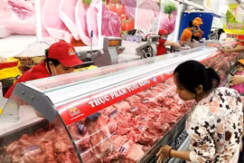 Thực hiện ngay các biện pháp bảo đảm nguồn cung thịt lợn, thức ăn chăn nuôi