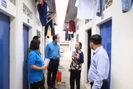 Hà Nội: Trên 183.000 lượt lao động đã được hỗ trợ tiền thuê nhà