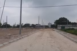 Đại diện chủ đầu tư chỉ đạo khắc phục những nội dung báo Nhà báo và Công luận phản ánh