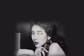 Tạo hình đẹp đến nao lòng của Suzy được hé lộ trong bộ phim sắp ra mắt