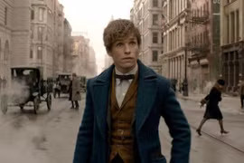 Eddie Redmayne thừa nhận đánh cắp đồ ở phim trường "Fantastic Beasts"
