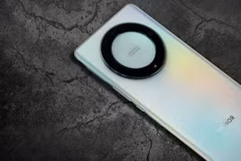 Xuất hiện chiếc smartphone có 'màn hình cong OLED siêu bền'