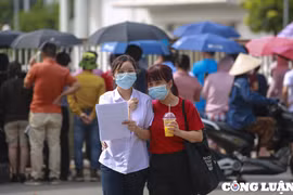 Học sinh lớp 10 gặp khó trong chuyển trường, chuyển tổ hợp: Cần linh hoạt, tránh máy móc!