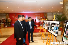 Giải ảnh "Khoảnh khắc báo chí 2021": Nơi hội tụ những câu chuyện dấn thân và nhân văn
