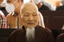 Thi hành bản án hình sự đối với "Thầy ông nội" Lê Tùng Vân