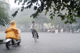 Dự báo thời tiết 18/4: Bắc Bộ trời rét, có mưa rào và dông