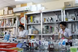 Khẩn trương tổ chức đấu thầu thuốc theo đúng quy định, chống lợi ích nhóm