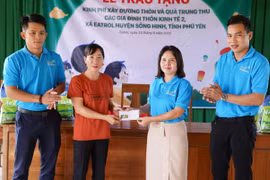 BaF trao tặng kinh phí xây đường, cùng nhiều phần quà nhân dịp Tết Trung thu tại Phú Yên