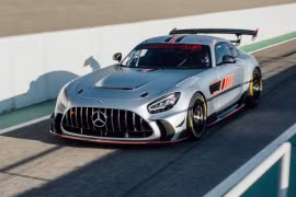 Loạt siêu xe Mercedes-AMG GT Track Series đầu tiên được bàn giao