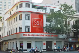 Loạt công ty chứng khoán bị UBCKNN xử phạt và nhắc nhở trong tuần vừa qua
