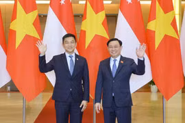 Chủ tịch Quốc hội Vương Đình Huệ đón, hội đàm với Chủ tịch Quốc hội Singapore