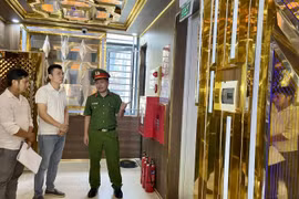 Thanh Hoá: Đình chỉ 8 cơ sở kinh doanh karaoke và các cơ sở có loại hình tương tự