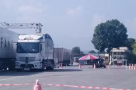 Lào Cai: Đưa vào sử dụng máy soi container di động đầu tiên tại Cửa khẩu quốc tế Kim Thành