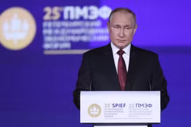 Ông Putin chỉ trích phương Tây và tuyên bố kết thúc kỷ nguyên 'đơn cực'