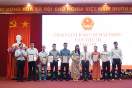 Thừa Thiên Huế tổ chức lễ tổng kết, trao giải Báo chí Hải Triều lần thứ III