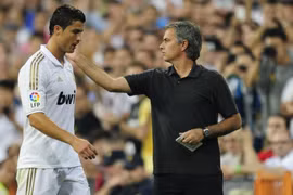 Mourinho muốn tái hợp Ronaldo