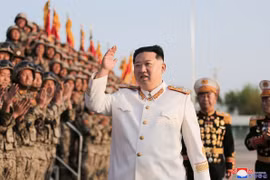 Nhà lãnh đạo Kim Jong Un yêu cầu quân đội Triều Tiên 'tăng cường sức mạnh'