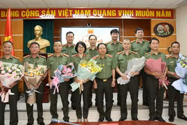 Cục Truyền thông Công an nhân dân công bố các quyết định bổ nhiệm Phó Tổng Biên tập, Phó Giám đốc