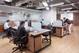 Chỗ ngồi phong thủy văn phòng hợp với từng mệnh