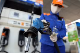 Bảo đảm tuyệt đối không để thiếu hụt, đứt gãy nguồn cung xăng dầu trong nước