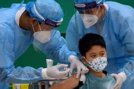 Đẩy nhanh tiến độ tiêm vắc xin phòng COVID-19 cho trẻ từ 5 đến dưới 12 tuổi
