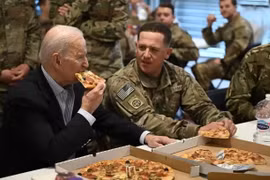 Tổng thống Mỹ Joe Biden đến Ba Lan thị sát biên giới Ukraine