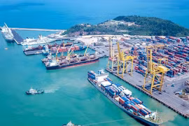 Nghiên cứu đầu tư siêu cảng trung chuyển container tại Cần Giờ - TP. HCM