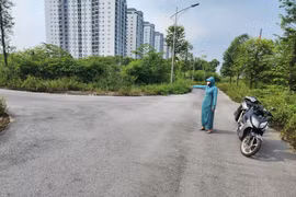 Một phụ nữ tại Khu đô thị Thanh Hà bị chặn đánh khi trên đường đưa con đi học
