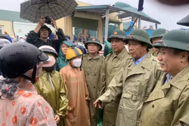 Phó Thủ tướng Lê Văn Thành chỉ đạo chống bão: Đêm nay, phòng họp trực tuyến của các địa phương phải mở