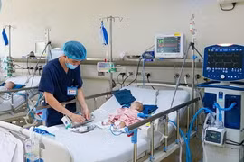 Ca mắc tăng nhanh, Hà Nội yêu cầu bố trí đủ giường cho người nhiễm Virus Adeno