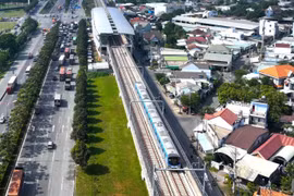 Dự án metro số 1 Bến Thành - Suối Tiên lăn bánh chạy thử sau 10 năm thi công