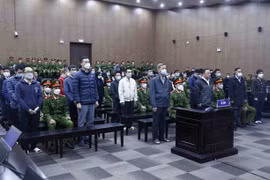 Xét xử vụ AIC: Để trúng thầu, Nguyễn Thị Thanh Nhàn đã chi hàng chục tỷ để "bôi trơn"